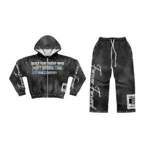 “Forever Forward” Black Sets